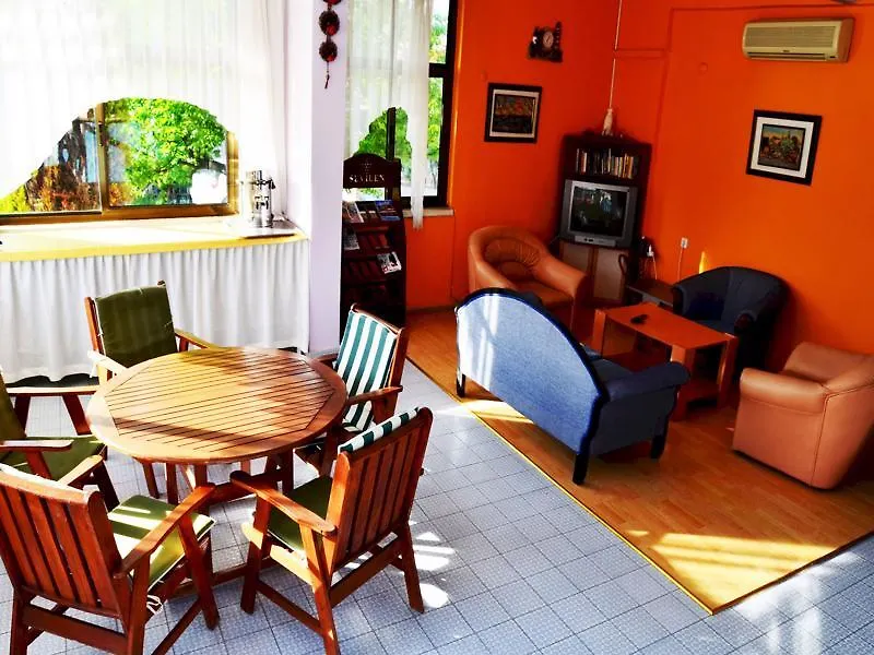 Ayda Hotel Kusadasi